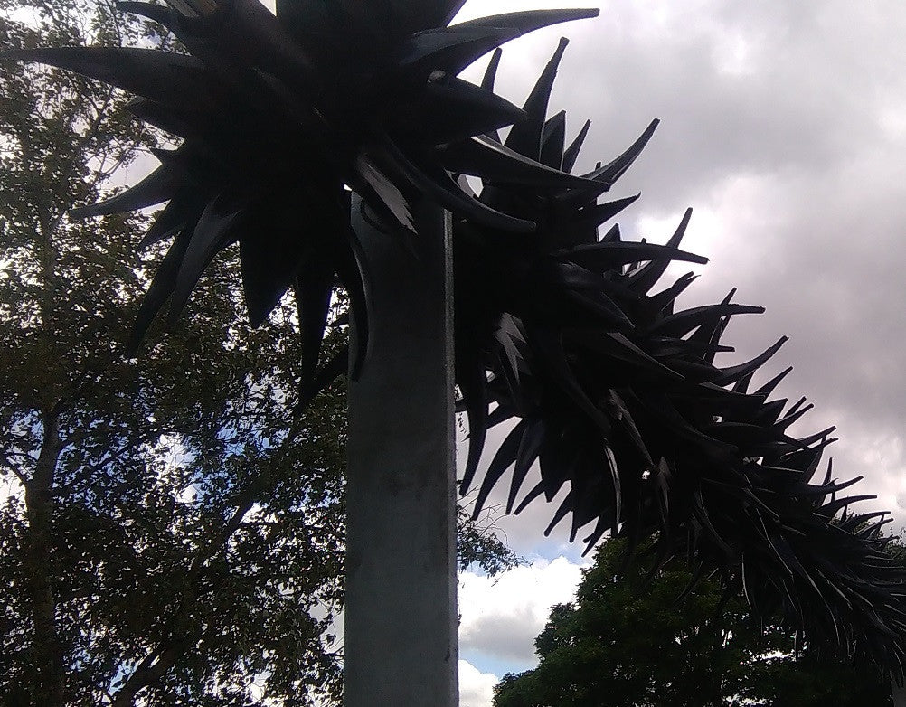 Système de Bordure défensive  anti escalade simple et efficace